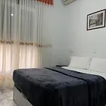 Hostal Palacios Fuencarral