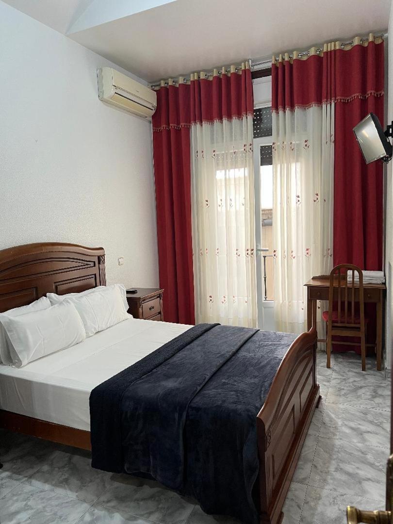 Palacios Fuencarral Guest house *