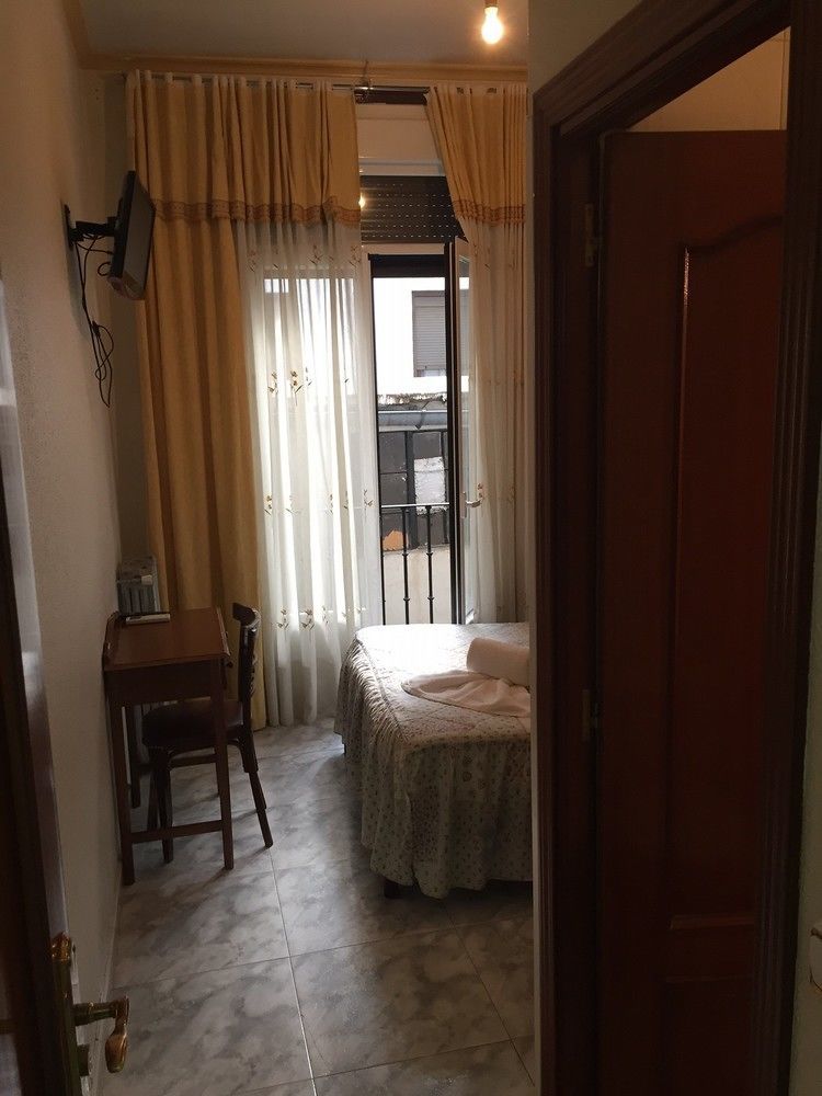 Palacios Fuencarral Guest house *